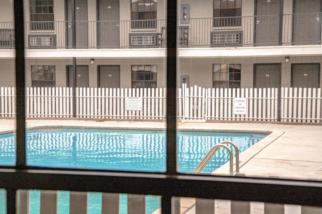 Lake View Inn Granbury Kültér fotó