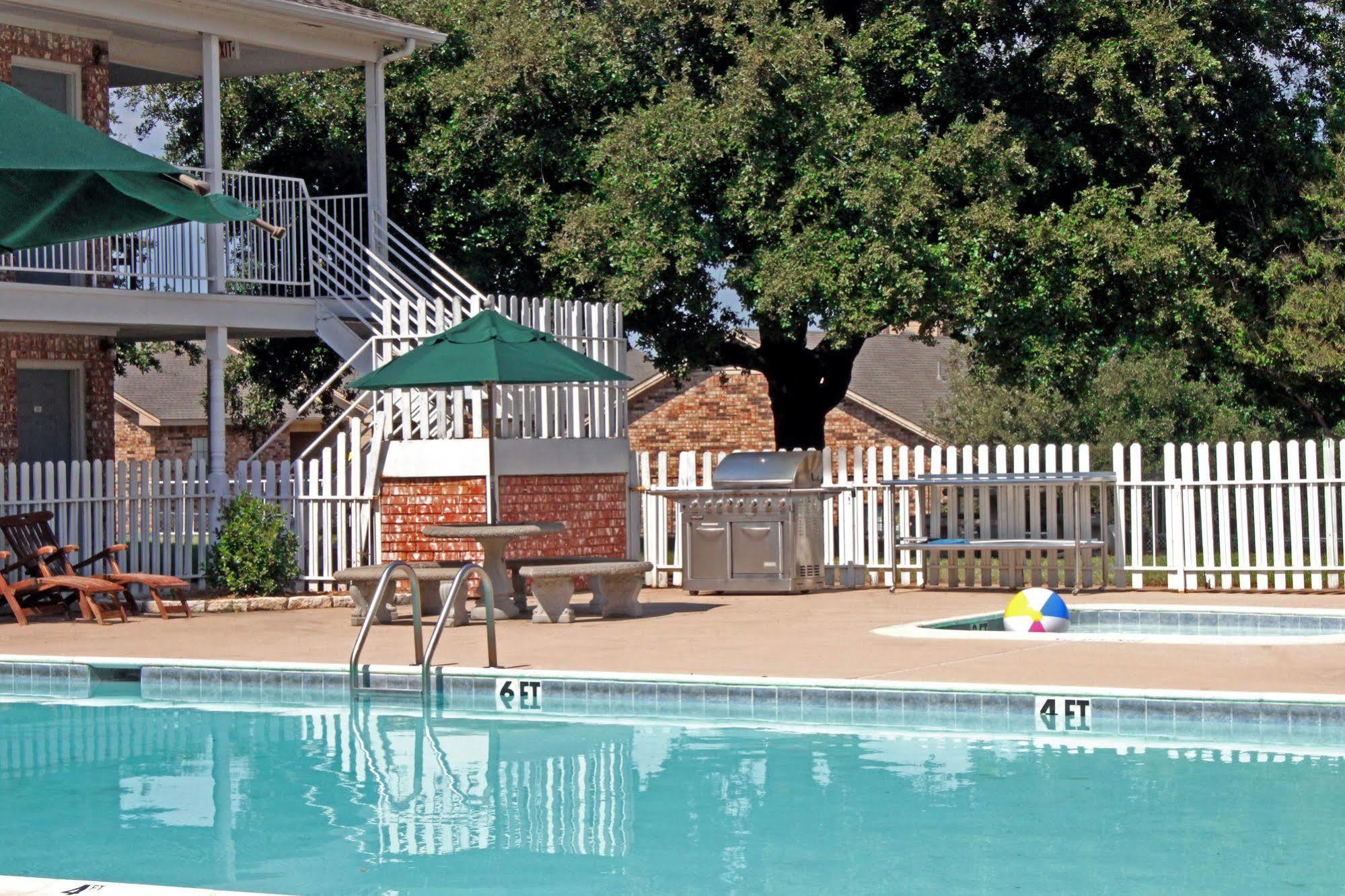 Lake View Inn Granbury Kültér fotó
